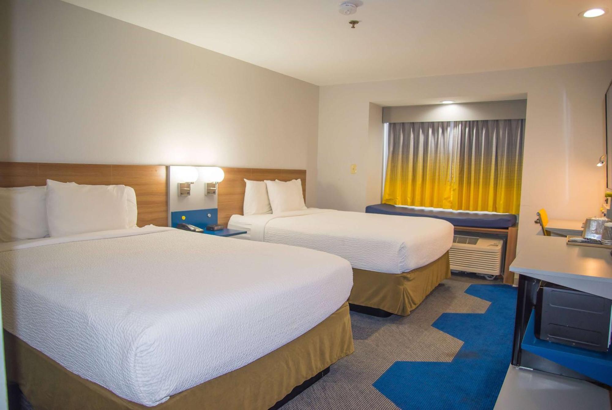 Microtel Inn & Suites By Wyndham Daphne Zewnętrze zdjęcie